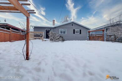 2102 W 45th Ave, Anchorage, AK 99517 - photo 2