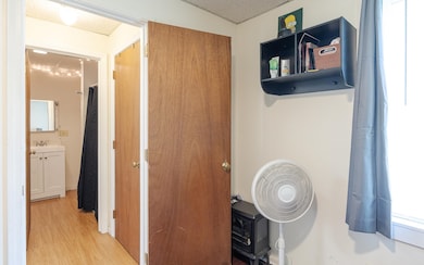 6 Old North Main St, Walpole, NH 03608 - photo 7