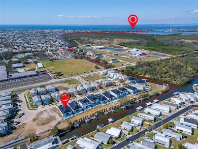 6542 Simone Shores Cir, Apollo Beach, FL 33572 - photo 2