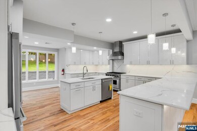 3 Brook Way, West Orange, NJ 07052 - photo 5