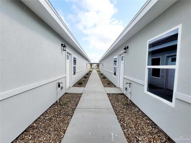 2109 Stauffer St unit 3, Weslaco, TX 78596 - photo 2