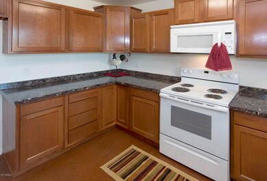 07 Kitchen Stove