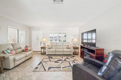 LIVING ROOM & ENTRY