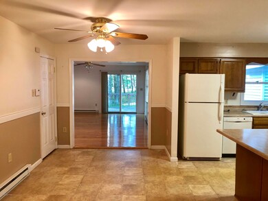 1476 Brian Ln, Effort, PA 18330 - photo 3