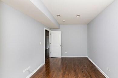 1010 S 1st Ave unit 201, Maywood, IL 60153 - photo 6