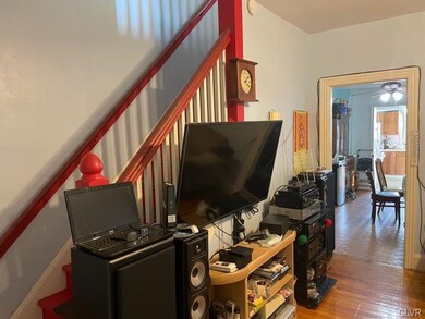 215 W Goepp St, Bethlehem, PA 18018 - photo 4