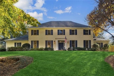 2010 Rivermeade Way NW, Atlanta, GA 30327 - photo 2