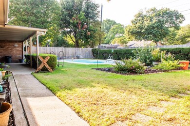 400 Circleview Dr N, Hurst, TX 76054 - photo 5