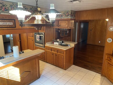 6431 Kury Ln, Houston, TX 77008 - photo 5