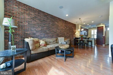 810 Montgomery St, Alexandria, VA 22314 - photo 4