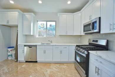 39 Mountainview Ave, Staten Island, NY 10314 - photo 7