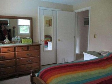 67 Perkins Rd, Londonderry, NH 03053 - photo 6