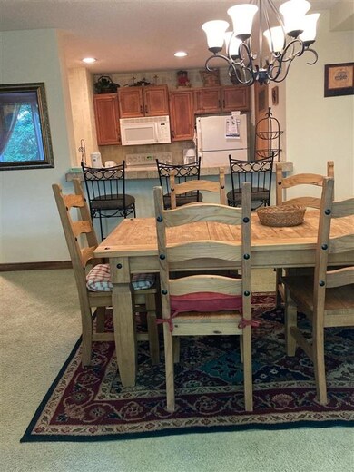 Seasons E-23 I Northbrook Village Way unit E-23, Dover, VT 05356 - photo 6