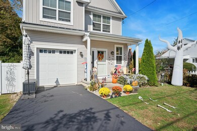 714 Crestview Rd, Philadelphia, PA 19128 - photo 2