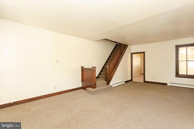 303 Glasgow St unit 2, Pottstown, PA 19464 - photo 7