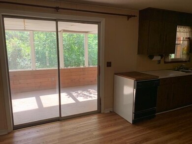 115 Chase Rd, Londonderry, NH 03053 - photo 4