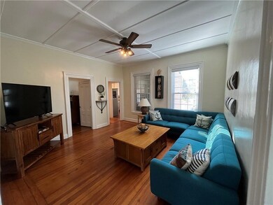 5 Elliot Place unit 1, Newport, RI 02840 - photo 4