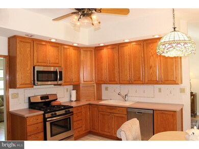 530 Howard Rd, Cherry Hill, NJ 08034 - photo 5