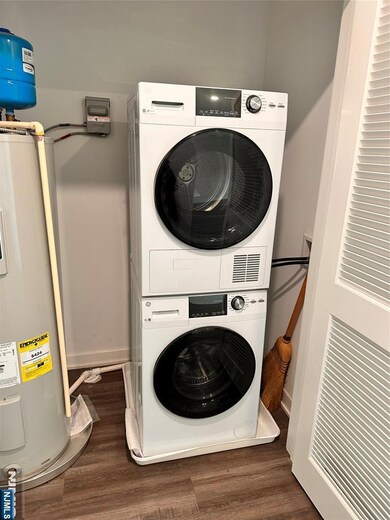 480 Paterson Ave unit 104, East Rutherford, NJ 07073 - photo 5