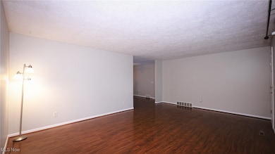 10874 Minerva Blvd, Minerva, OH 44657 - photo 7