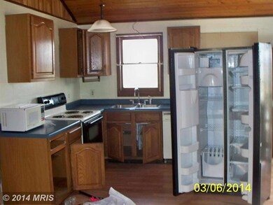 47 Circling Hawk Ln, Berkeley Springs, WV 25411 - photo 7