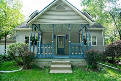 385 Wallace Run Rd, Beaver Falls, PA 15010 - photo 2