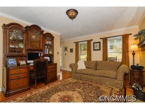 125 Forest Lake Dr, Asheville, NC 28803 - photo 7