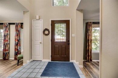 114 N Westgate Way, Wylie, TX 75098 - photo 2