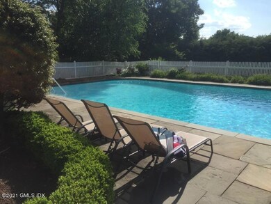 7 Sunswyck Rd, Darien, CT 06820 - photo 3