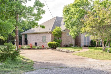 21100 Trailwood Dr, Whitney, TX 76692 - photo 3