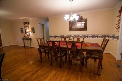 811 Rockcliff Terrace, Asheboro, NC 27205 - photo 5