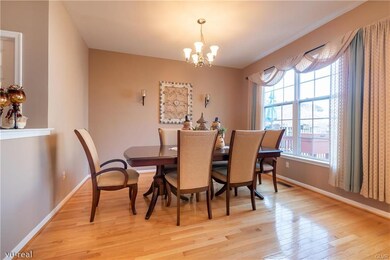 5187 Spring Ridge Dr E, Macungie, PA 18062 - photo 4