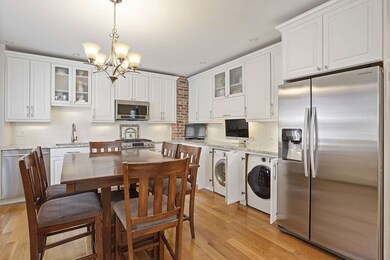 4-6 Henchman St unit 4, Boston, MA 02113 - photo 5