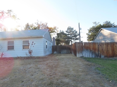1003 Elm Ave, Richland, WA 99354 - photo 5