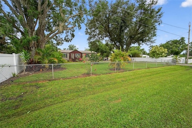 12008 Rose Ln, Riverview, FL 33569 - photo 2