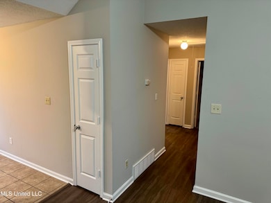 2928 Churchwell Dr, Horn Lake, MS 38637 - photo 7