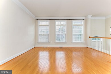 8032 Reserve Way, Vienna, VA 22182 - photo 5