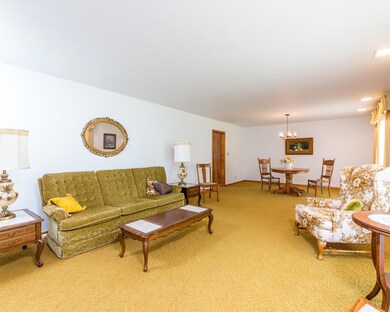 2960 Lewis Branch Rd, Tennessee Ridge, TN 37178 - photo 5