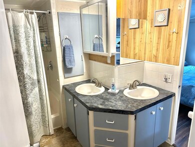 2000 E Bay Dr unit 164, Largo, FL 33771 - photo 6