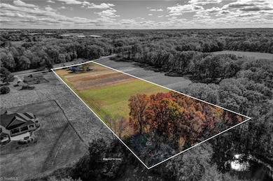 8045 Clinard Farms Rd, High Point, NC 27265 - photo 3