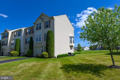 17 Dare Ln, Pottstown, PA 19465 - photo 2