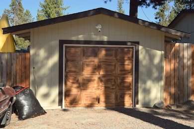 17156 Helbrock Dr, Bend, OR 97707 - photo 3