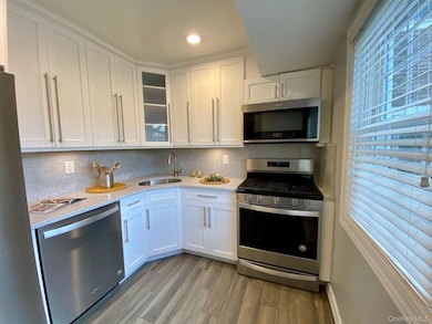 425 Terrace Rd unit T11425, Bayport, NY 11705 - photo 4