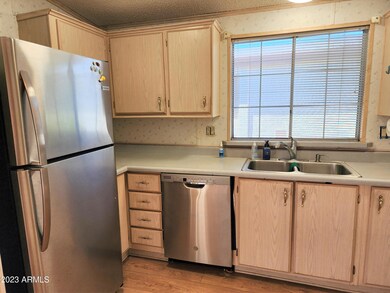 Kitchen 2