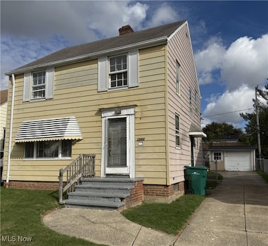 5199 Arch St, Maple Heights, OH 44137 - photo 2