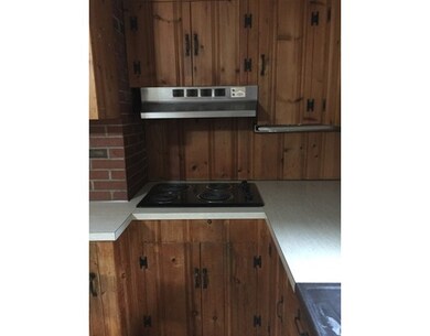 17 Keyes Rd, Holyoke, MA 01040 - photo 7