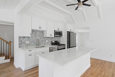 149-151 Hull St unit 1, Cohasset, MA 02025 - photo 7