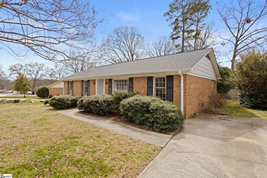 104 Gaithburg Square, Taylors, SC 29687 - photo 2