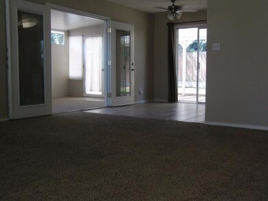 5905 E Robinson Ave, Fresno, CA 93727 - photo 2