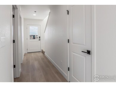 EXAMPLE PHOTO: ENTRY